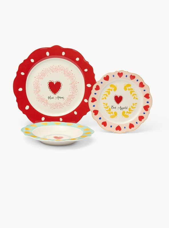 Set 18 piatti in new bone china Mon Amour