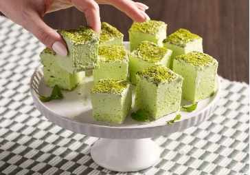 Matcha mint marshmallows
