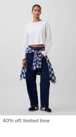 Display images to show real-time content