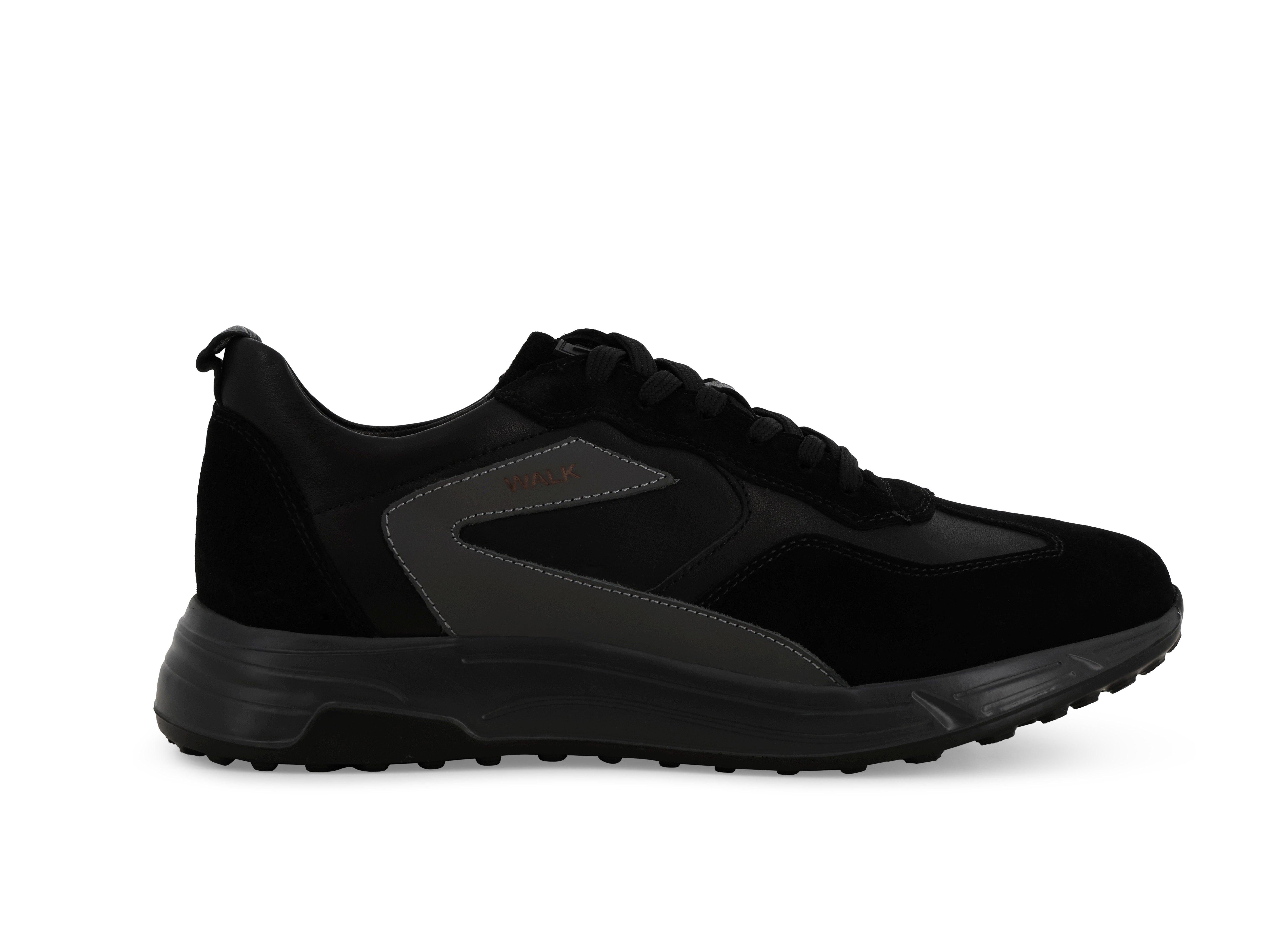 Sneakers uomo in camoscio e pelle nero u56040