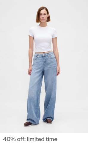 Display images to show real-time content