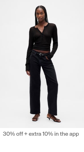 Display images to show real-time content