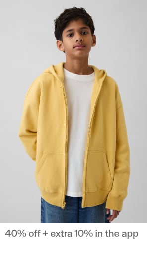 Display images to show real-time content