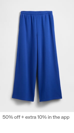 Display images to show real-time content