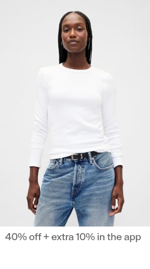 Display images to show real-time content