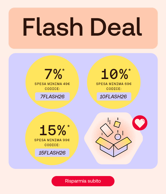 Grafica promozionale con il titolo "Flash Deal". Tre sconti visibili in cerchi gialli: -7% con spesa minima di 49&euro; (codice 7FLASH26), -10% con spesa minima di 69&euro; (codice 10FLASH26), -15% con spesa minima di 99&euro; (codice 15FLASH26). A destra, un&rsquo;illustrazione di una scatola aperta con elementi colorati che saltano fuori, accompagnata da un'icona a forma di cuore. In basso un pulsante rosso con la scritta &ldquo;Risparmia subito&rdquo;.