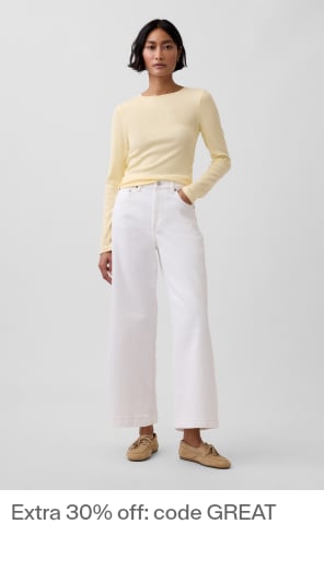 Display images to show real-time content