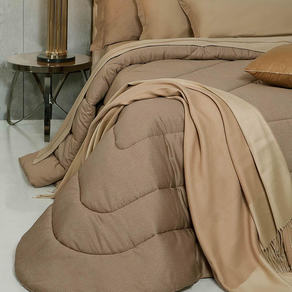 Image of TRAPUNTA INVERNALE MINIMAL MATRIMONIALE BORBONESE HOME