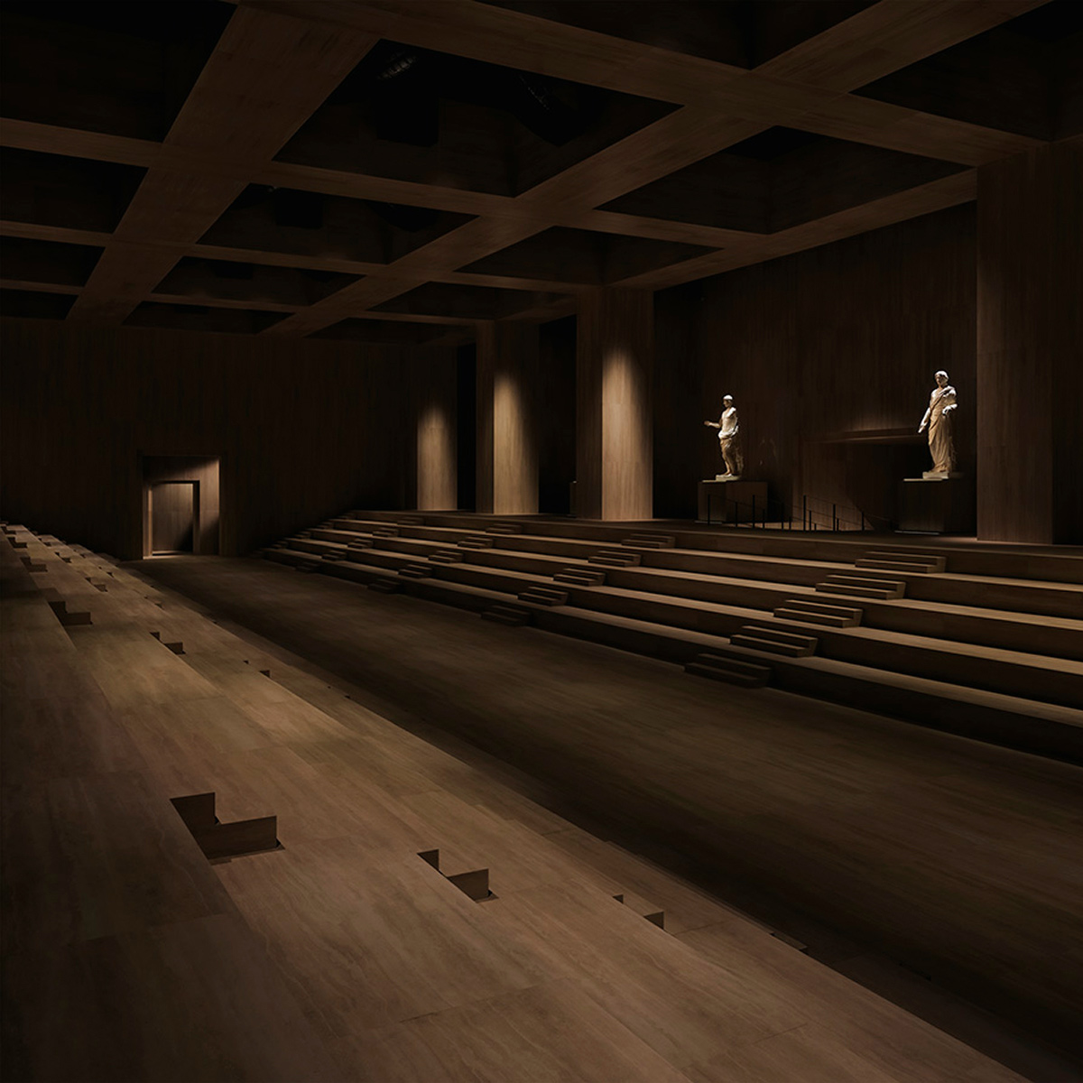 Scopri di più sul sito Web di Gucci  Scopri di più sul sito Web di Gucci 