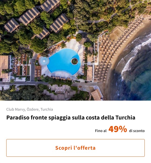 Paradiso fronte spiaggia sulla costa della Turchia