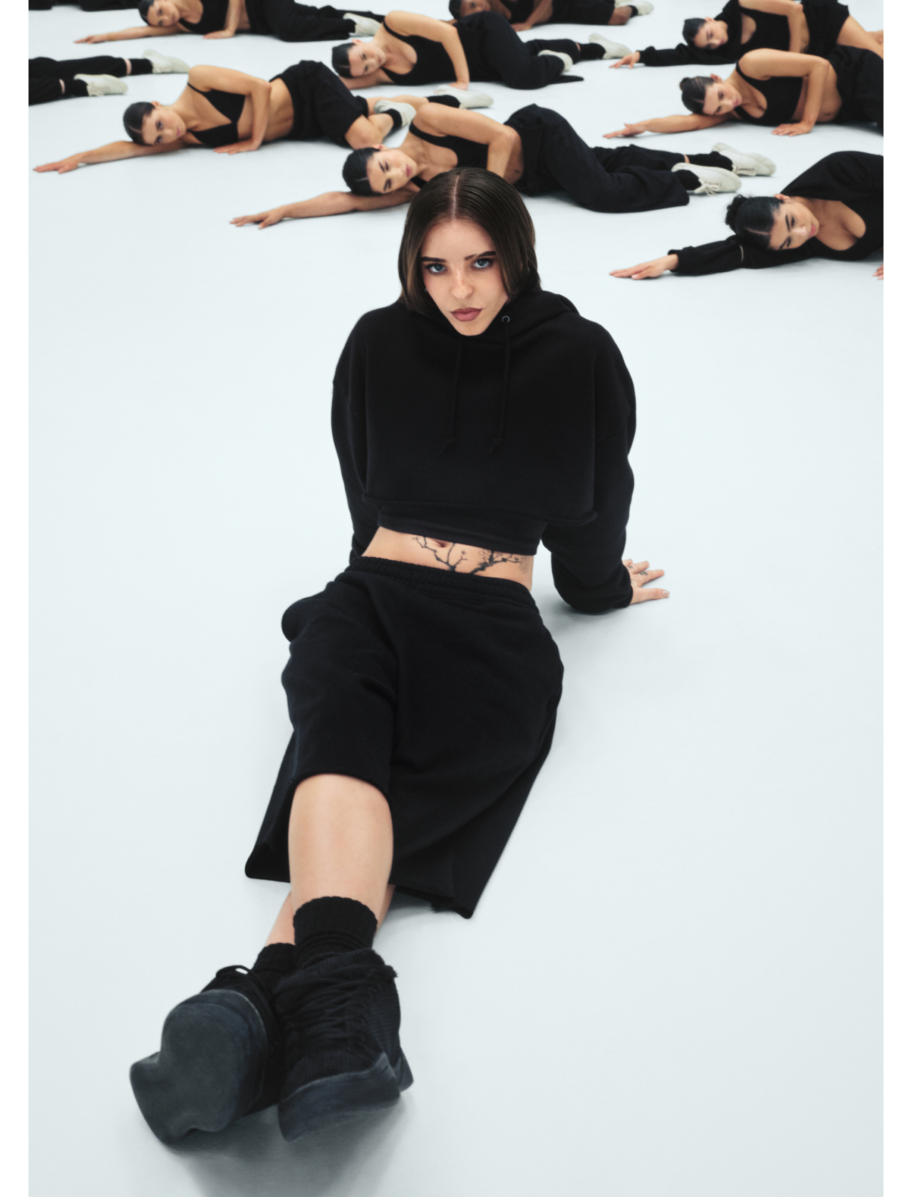 Display images to show real-time content