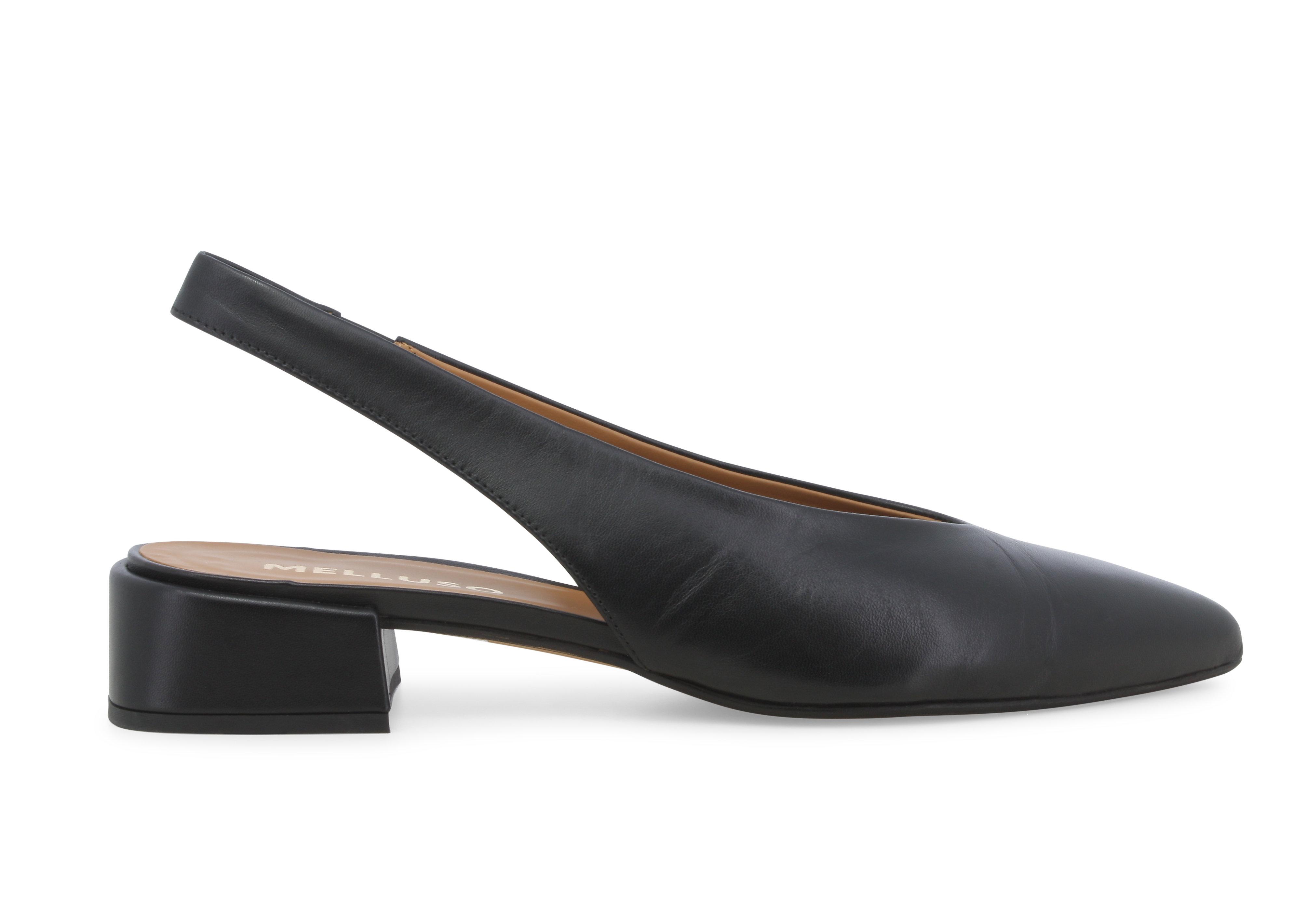 Slingback melluso in pelle nera con tacco basso quadrato