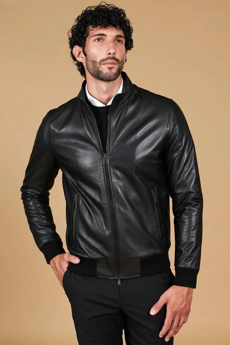 Image of Giubbotto Bomber in pelle nera nappa effetto liscio