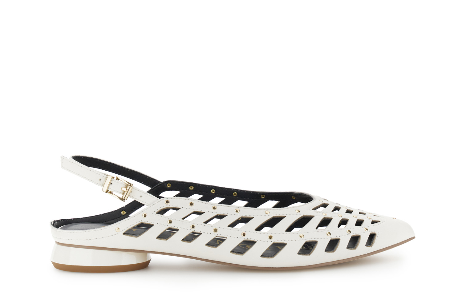 Image of slingback in nappa traforata con borchie e laccino bianco