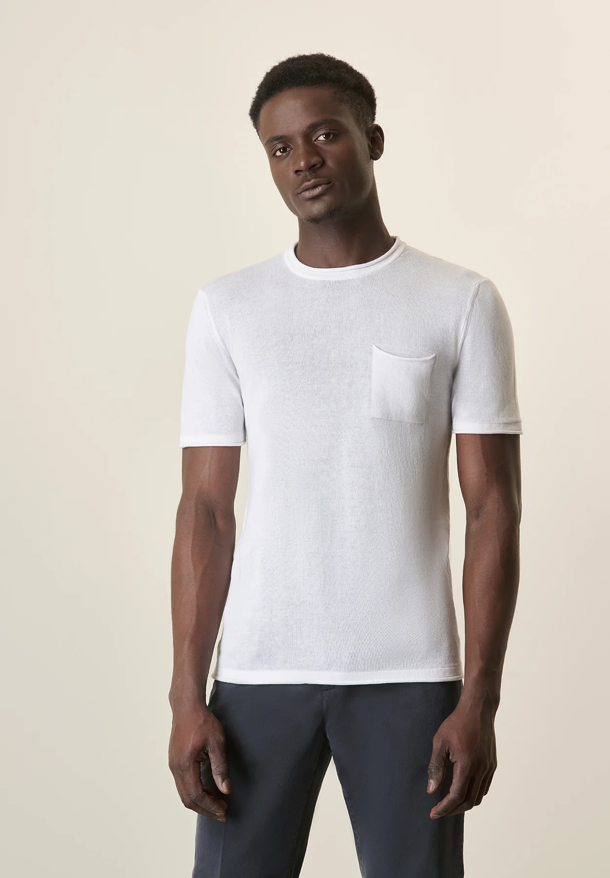 Image of T-Shirt bianca cotone crepe con taschino