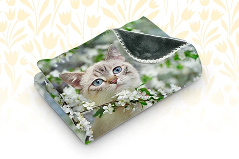 Coperte personalizzate, realizzate in pile polare di qualità: indulgentemente morbide, calde e accoglienti.