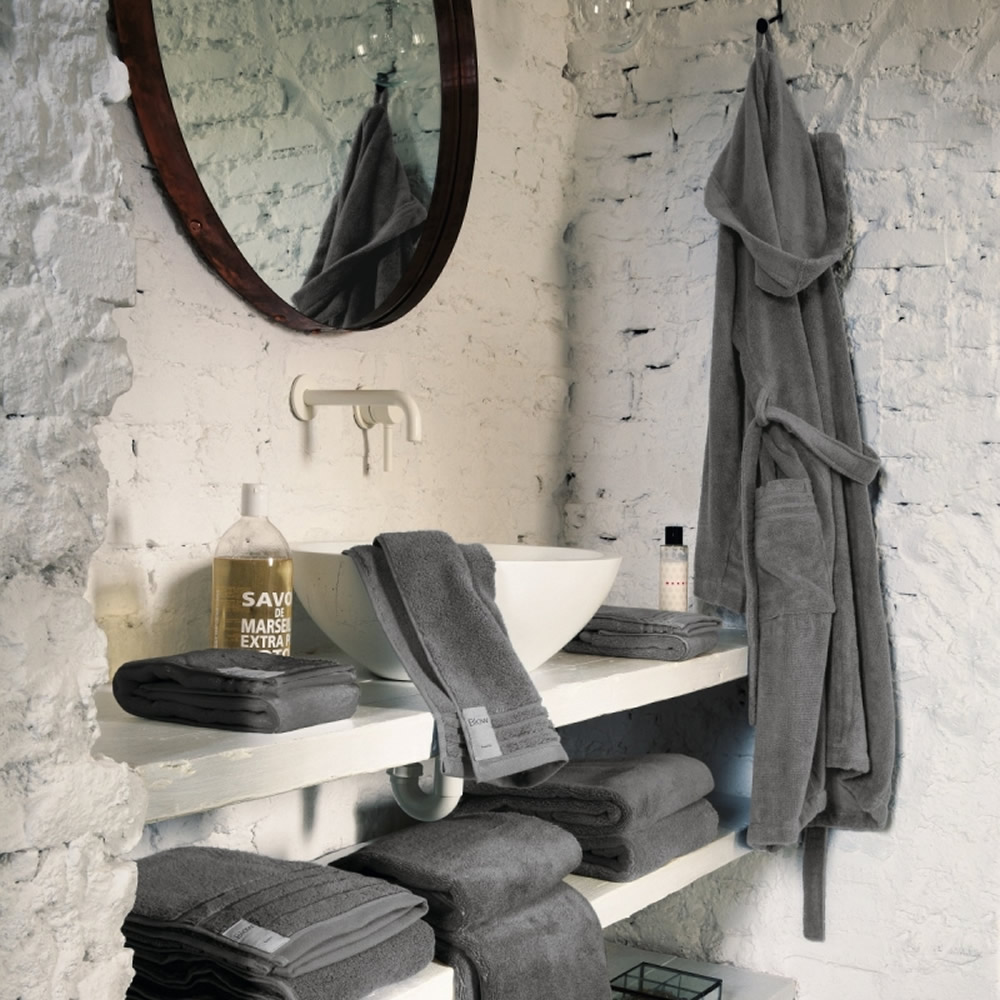 Image of ACCAPPATOIO COCCOLA CON CAPPUCCIO UNISEX FAZZINI