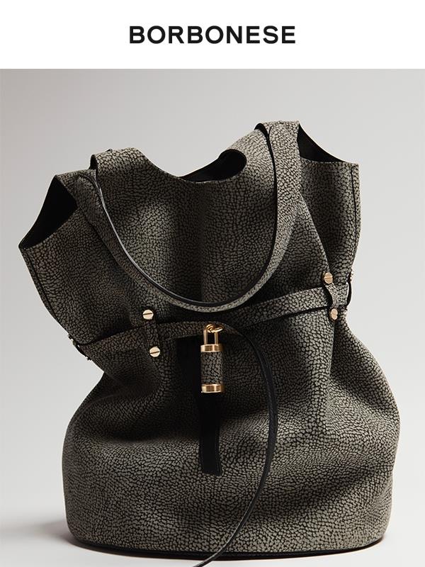 Première - Borbonese Identity