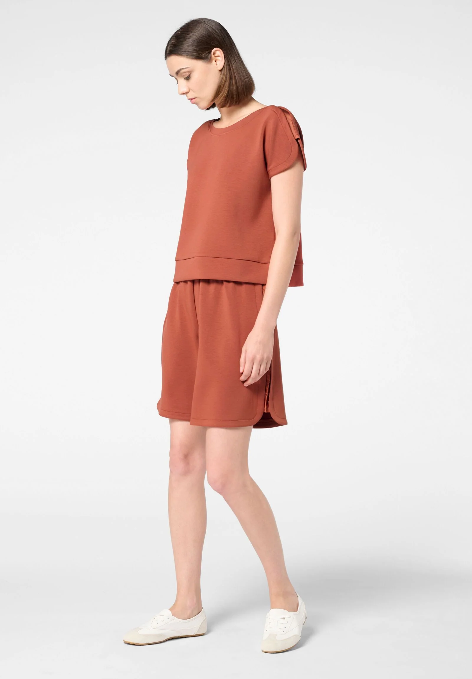 Image of Shorts in Tessuto Tecnico Modal Boarding Pass - Terracotta