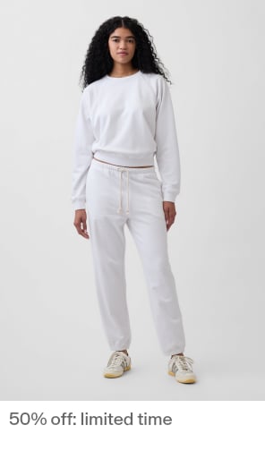 Display images to show real-time content