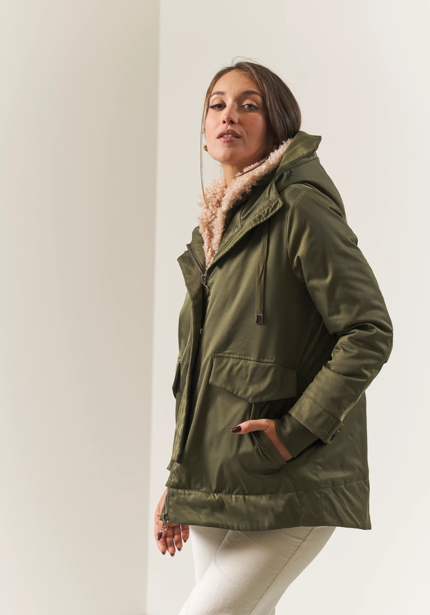 Image of Parka verde militare cappuccio teddy