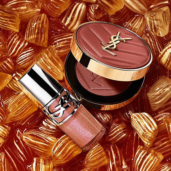 Combo Honey Moon: Loveshine n. 12 e Make Me Blush circondati da caramelle al miele dorate.