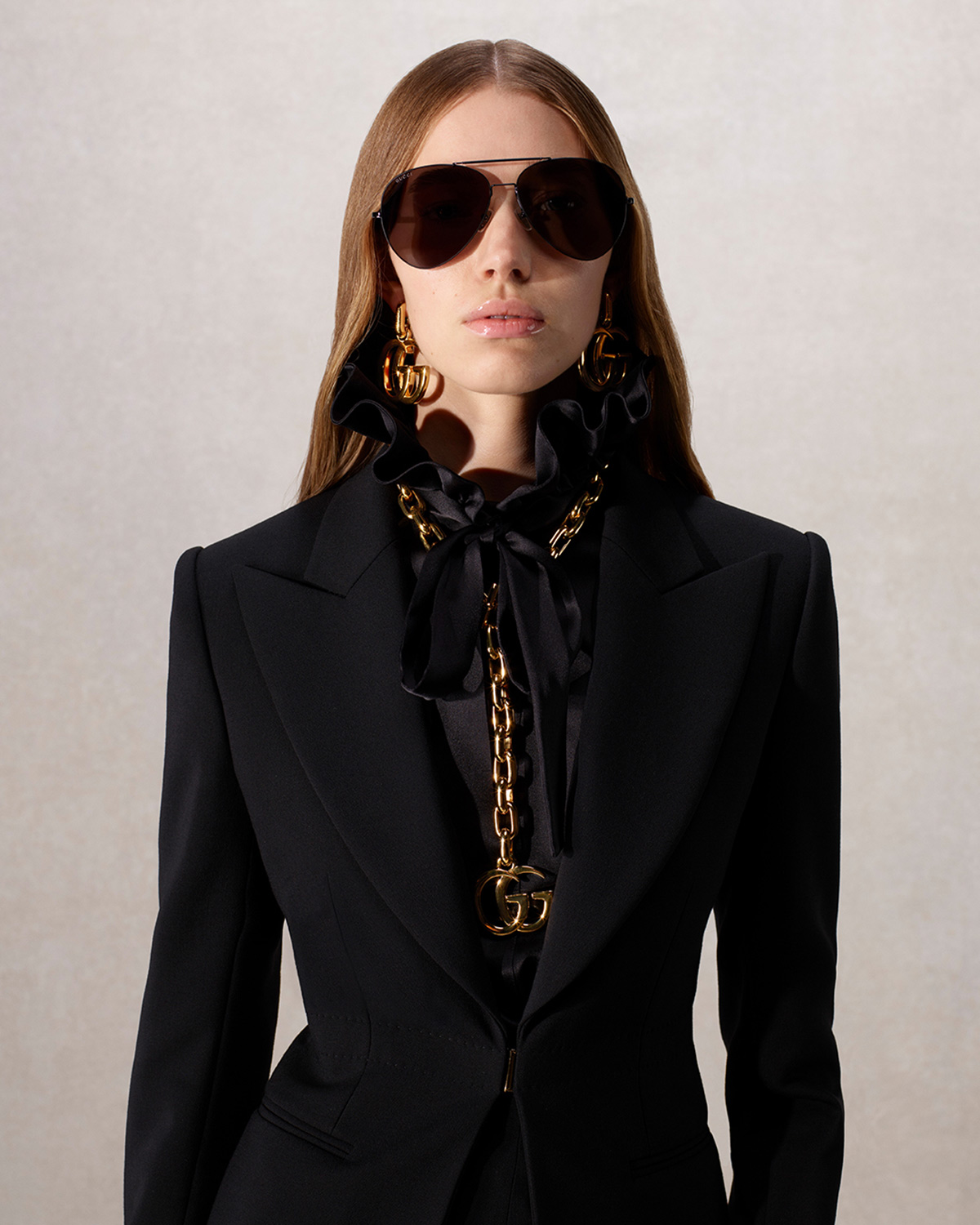 Capo di abbigliamento Scopri di più sul sito Web di Gucci 