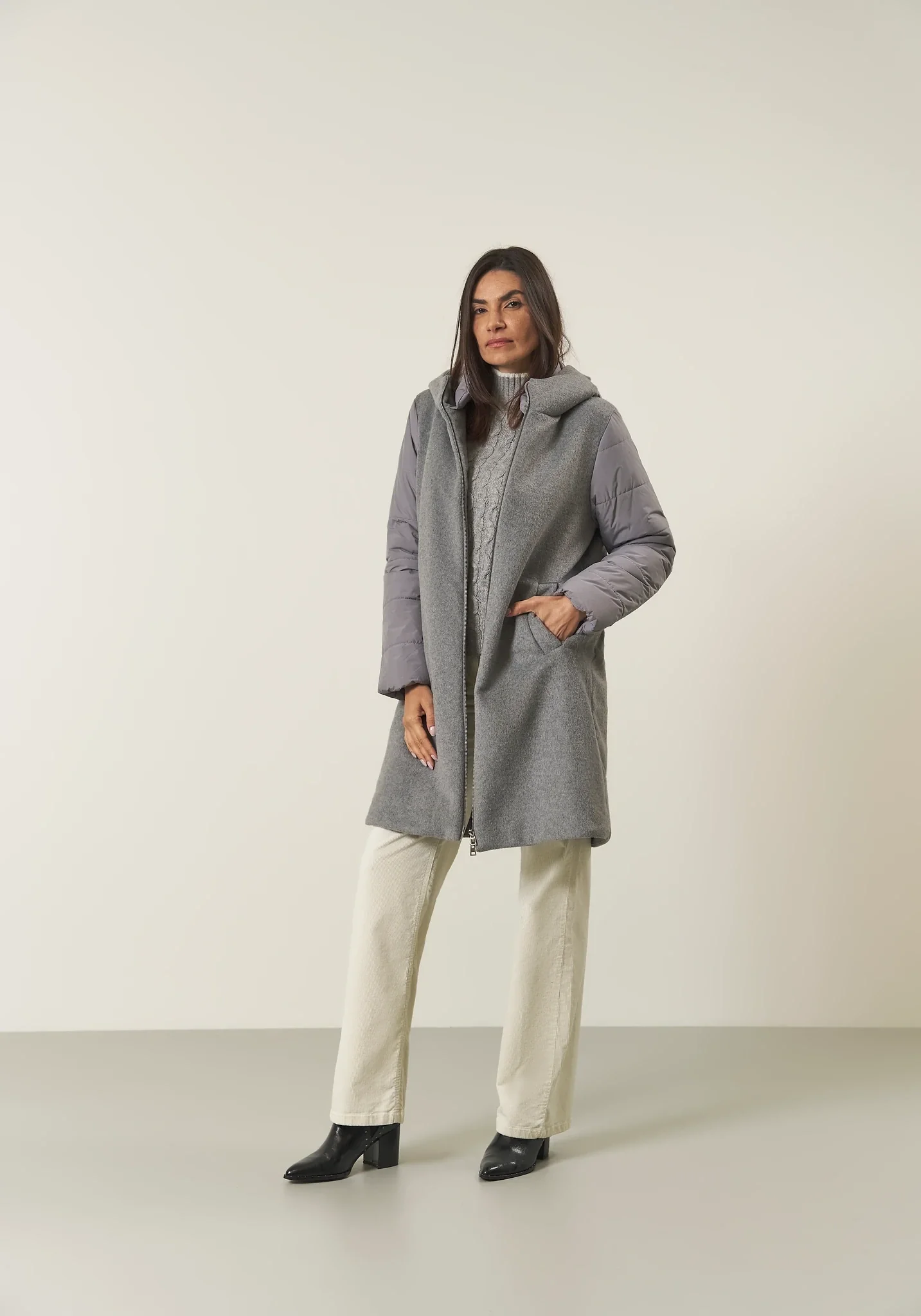 Image of Giaccone grigio misto lana inserti trapuntati