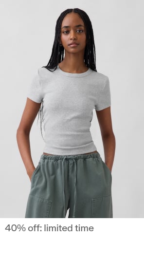 Display images to show real-time content