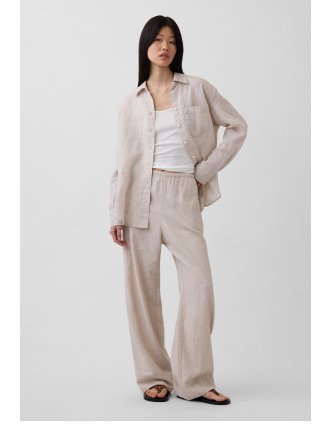 Display images to show real-time content