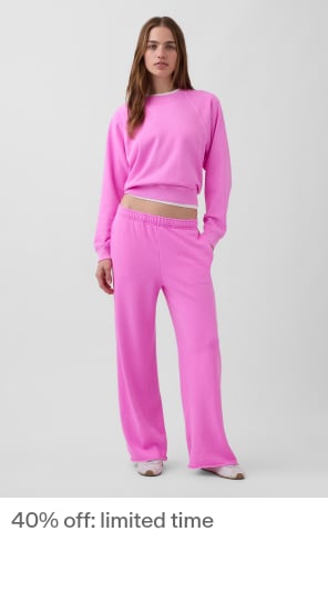 Display images to show real-time content