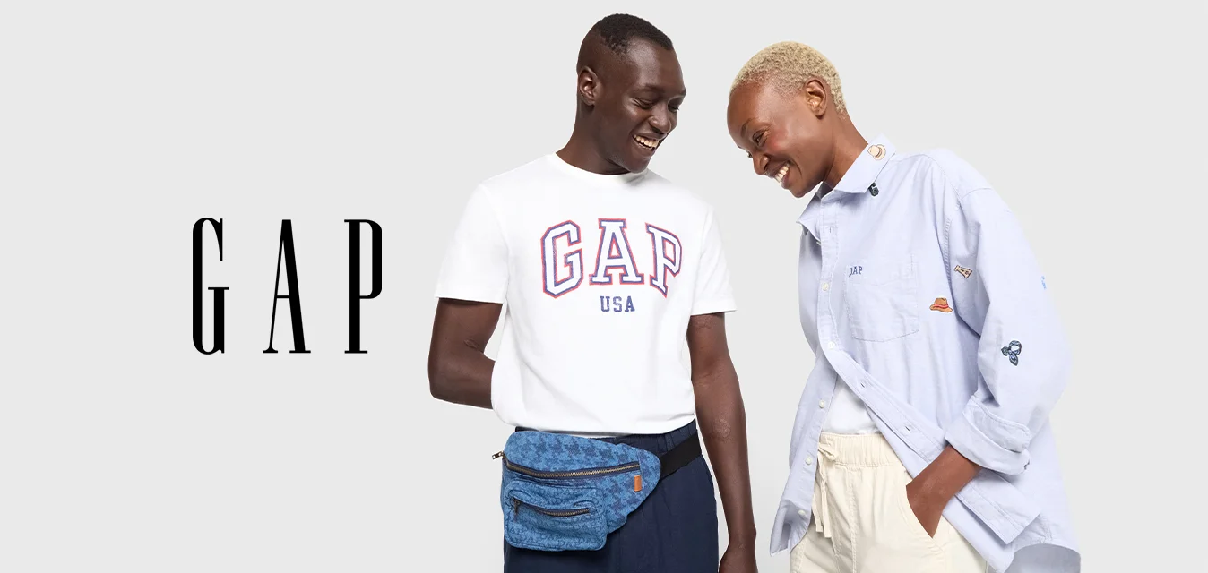 T-shirt bianca con la scritta 