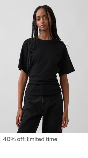 Display images to show real-time content