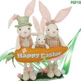 Famiglia conigli in tessuto 45x65cm.