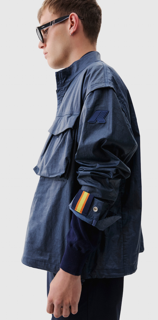 an image of a vest with a zipper on the front