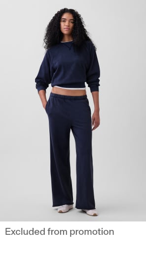 Display images to show real-time content