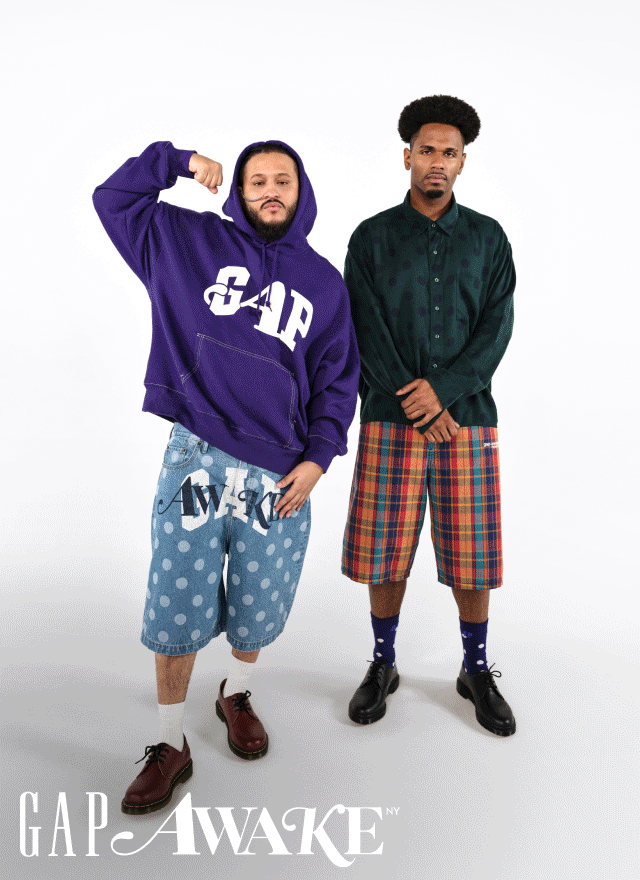 Display images to show real-time content