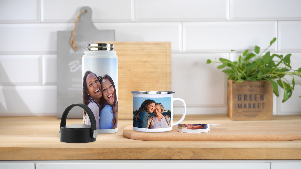 Borraccia e tazza in emaille personalizzate con foto mamma e figlia