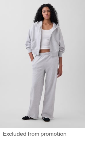 Display images to show real-time content