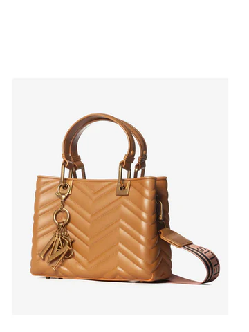 MARC ELLIS FLAT KRISSY S WAVE _ 25