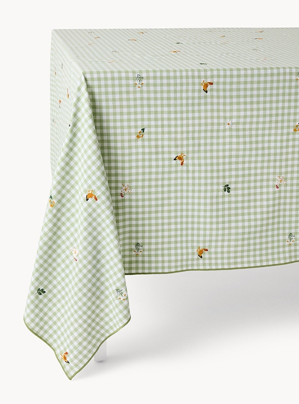 Tovaglia in cotone vichy ricamata