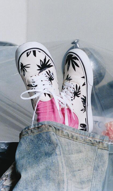 Marshmallow White Black Authentic Shoe