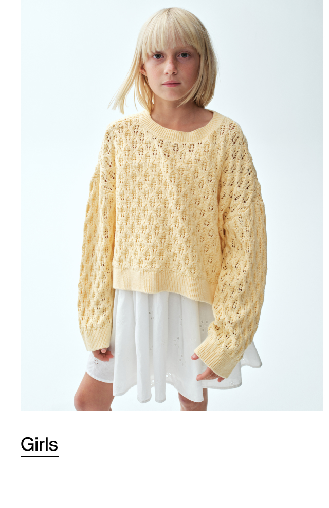 Display images to show real-time content