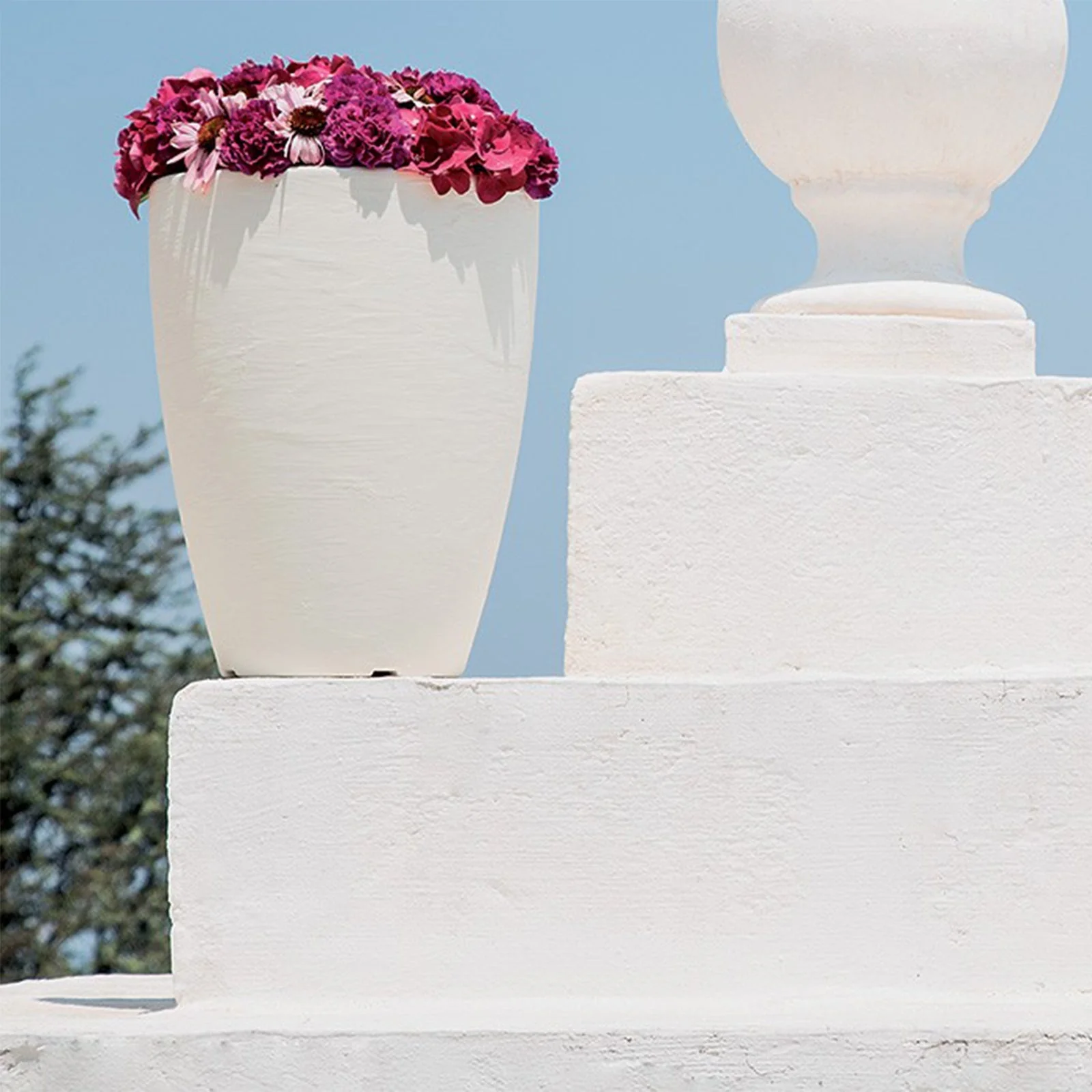 Vaso Cromia Adone rotondo decorazione in resina "Made in Italy" da h 38 cm