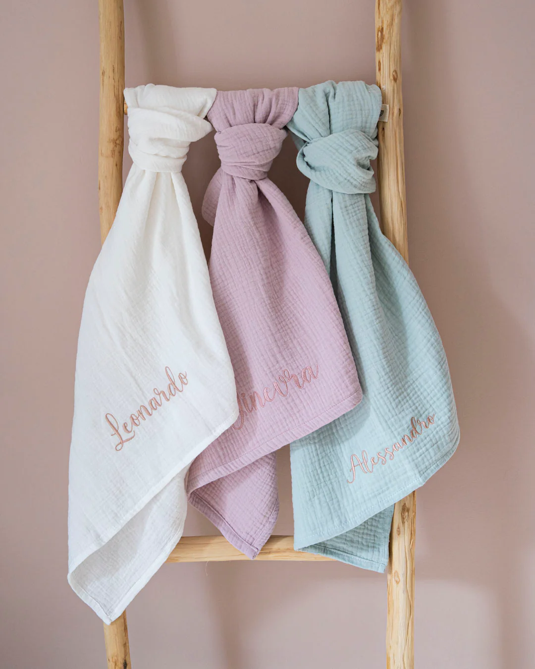 Image of Mussola tinta unita tripla Garza