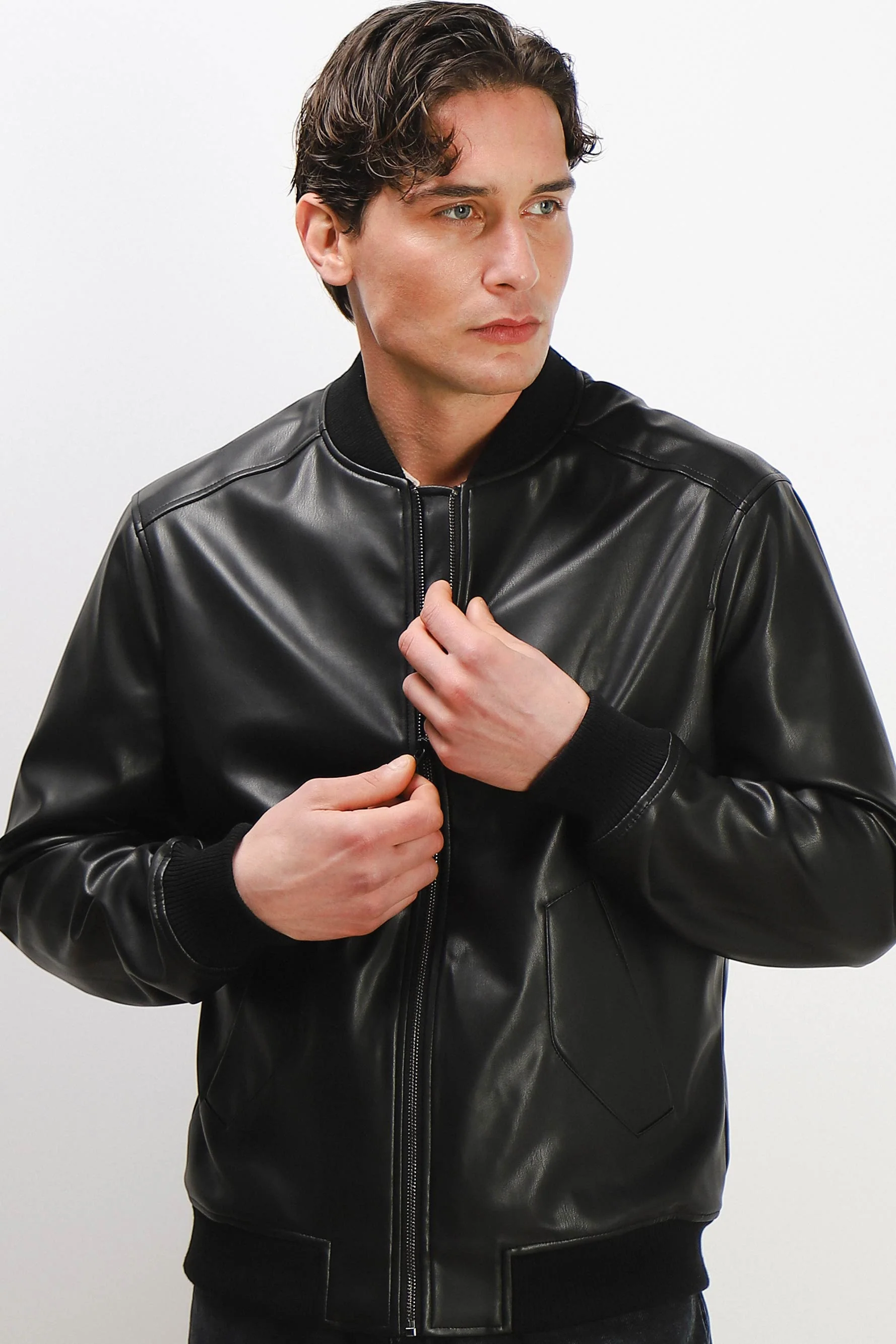 Image of GIUBBOTTO EFFETTO PELLE