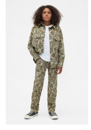 Display images to show real-time content