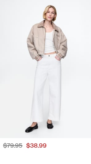 Display images to show real-time content