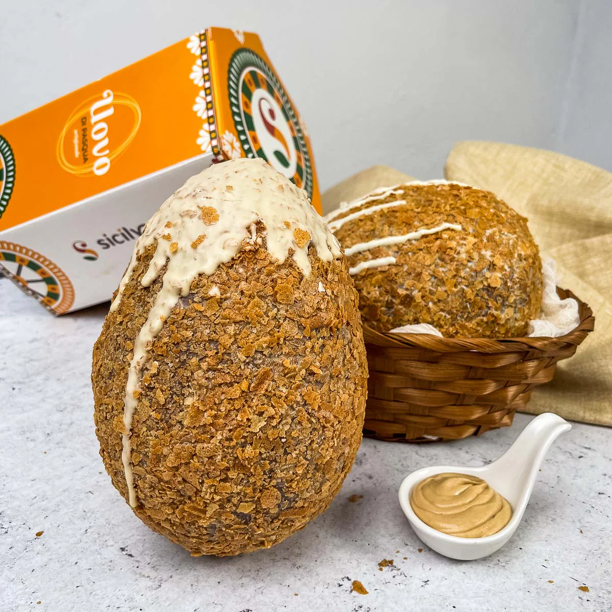 Image of Uovo di Pasqua artigianale cioccolato e nocciole Ciokobueno 350g