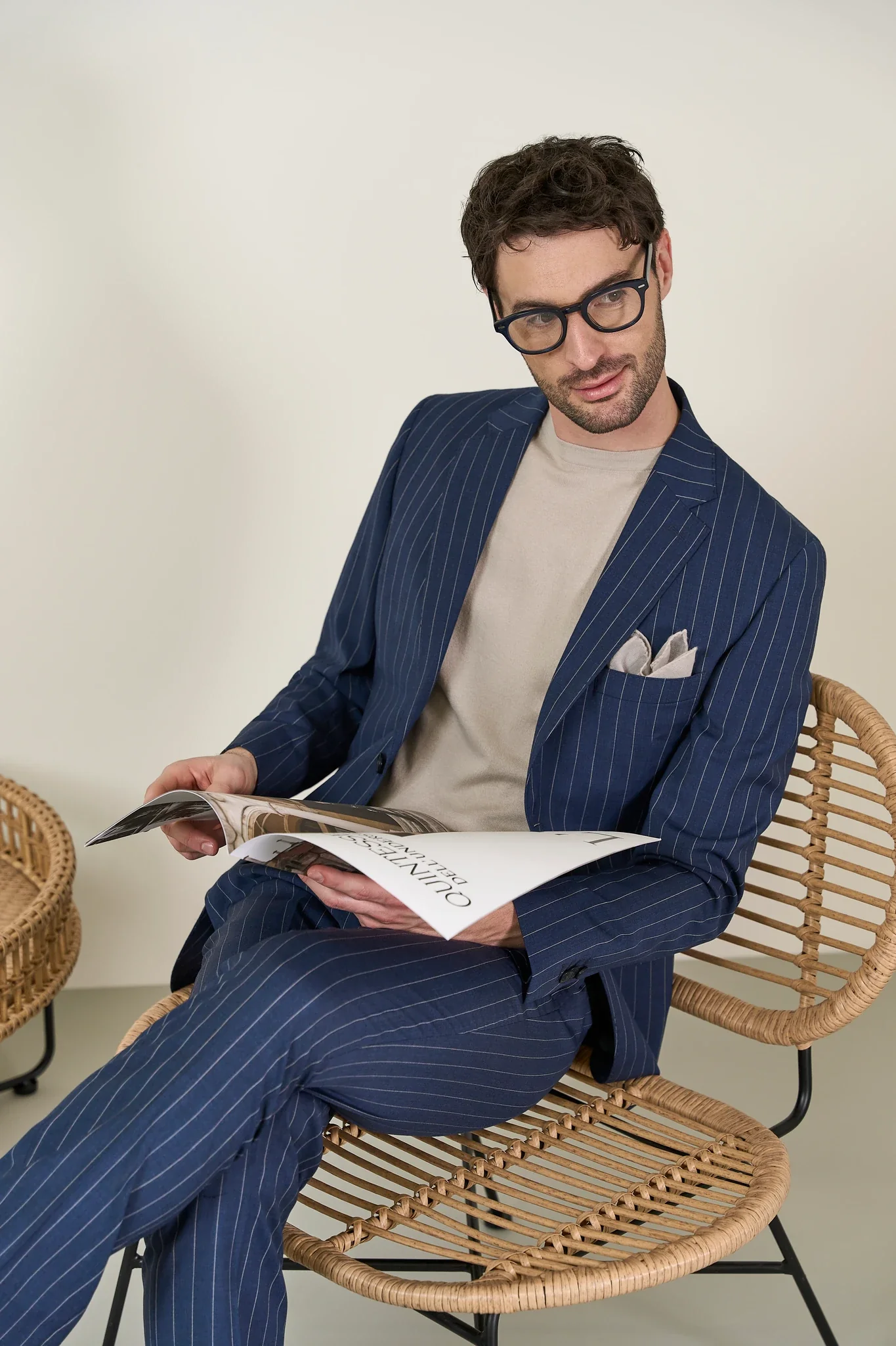 Image of Abito blu gessato tela lana custom fit